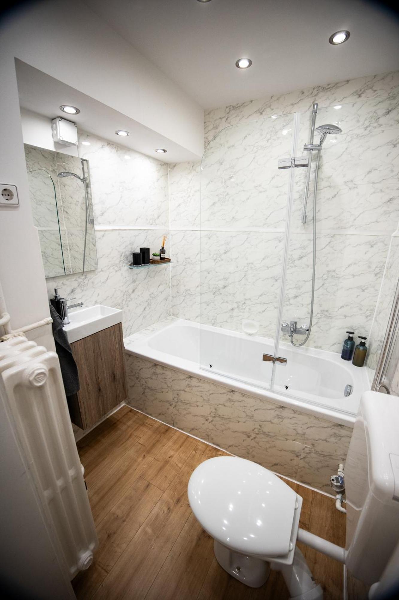 Me Living Bad Pyrmont Innenstadt 10 Meter Balkon Zewnętrze zdjęcie