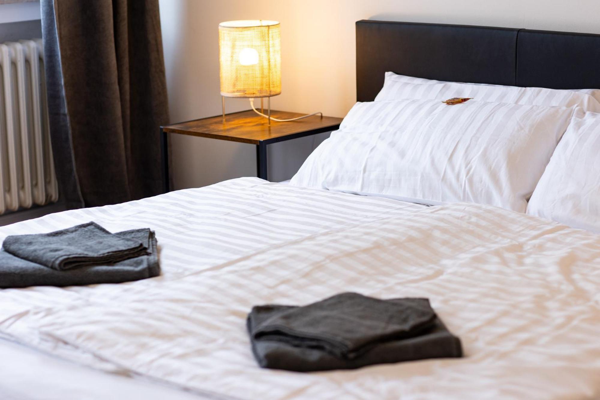 Me Living Bad Pyrmont Innenstadt 10 Meter Balkon Zewnętrze zdjęcie