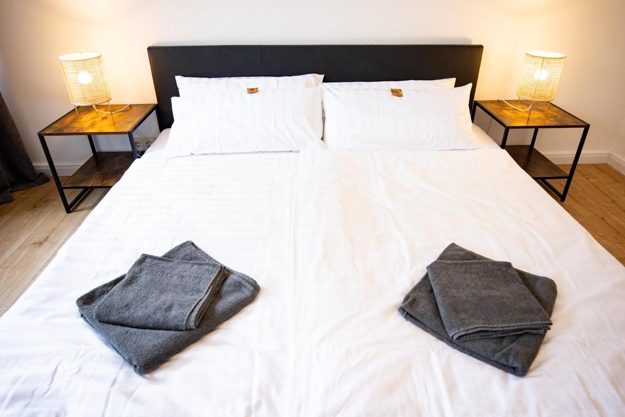 Me Living Bad Pyrmont Innenstadt 10 Meter Balkon Zewnętrze zdjęcie