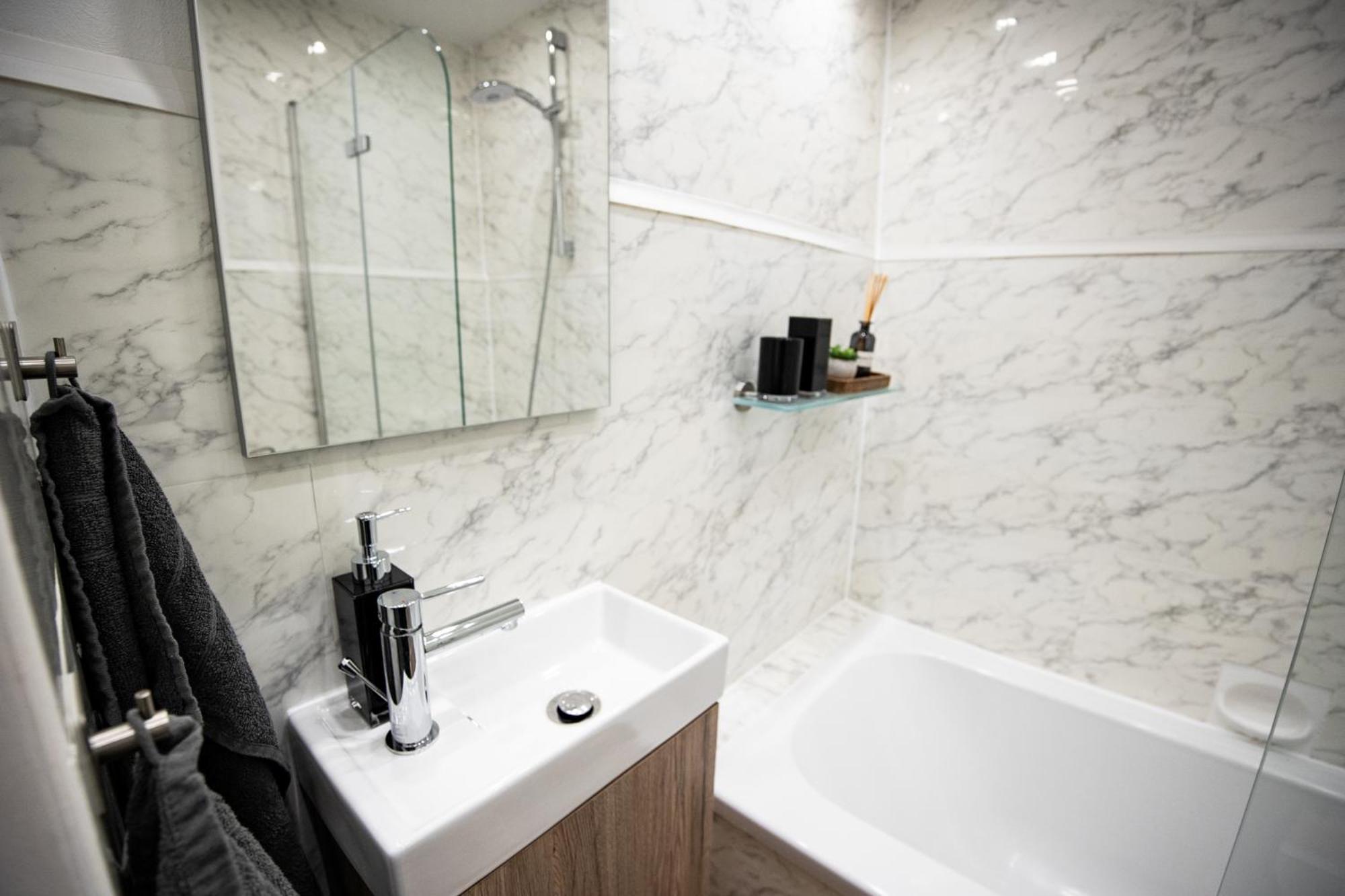 Me Living Bad Pyrmont Innenstadt 10 Meter Balkon Zewnętrze zdjęcie