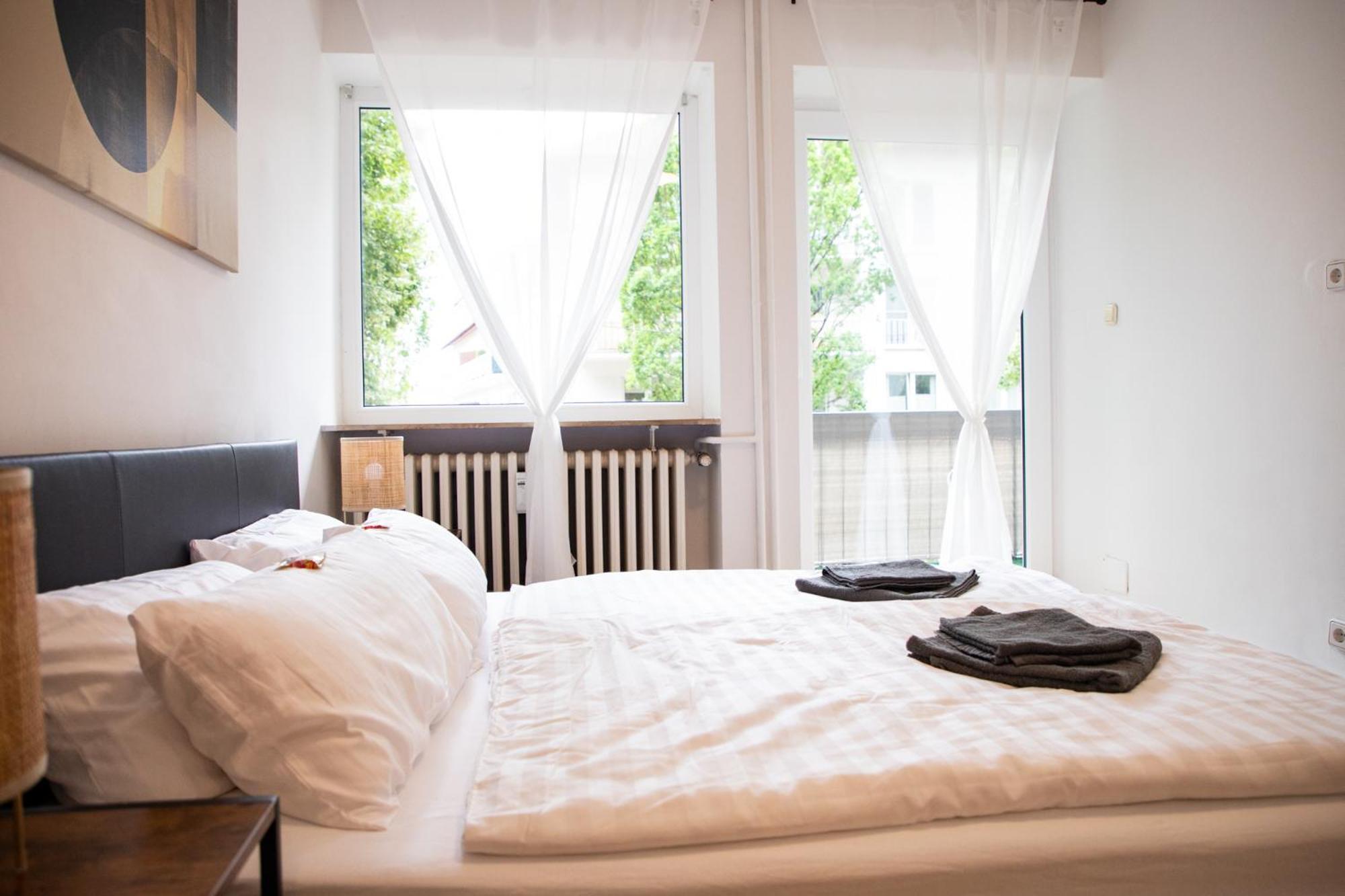 Me Living Bad Pyrmont Innenstadt 10 Meter Balkon Zewnętrze zdjęcie